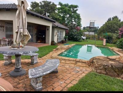 House For Sale in Dwarskloof, Randfontein