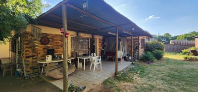 House For Sale in Homelake, Randfontein